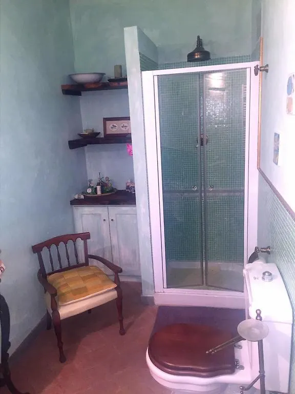 B&B Pino Del Capitano Dicomano Bed & Breakfast